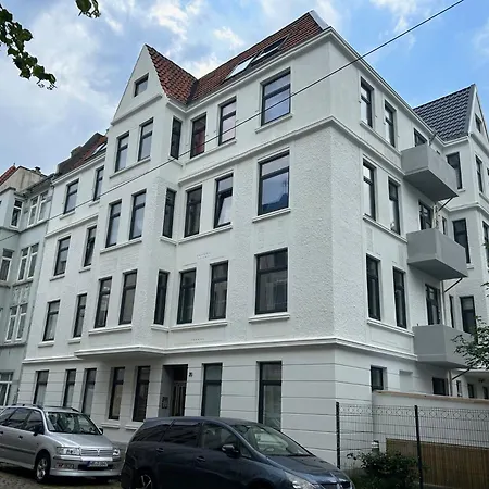 Bhv-Moderne Wohnung Mit Terrasse, 24H Self-Check-In, Tv, Internet, Disneyplus, Waschmaschine Bremerhaven Exterior photo