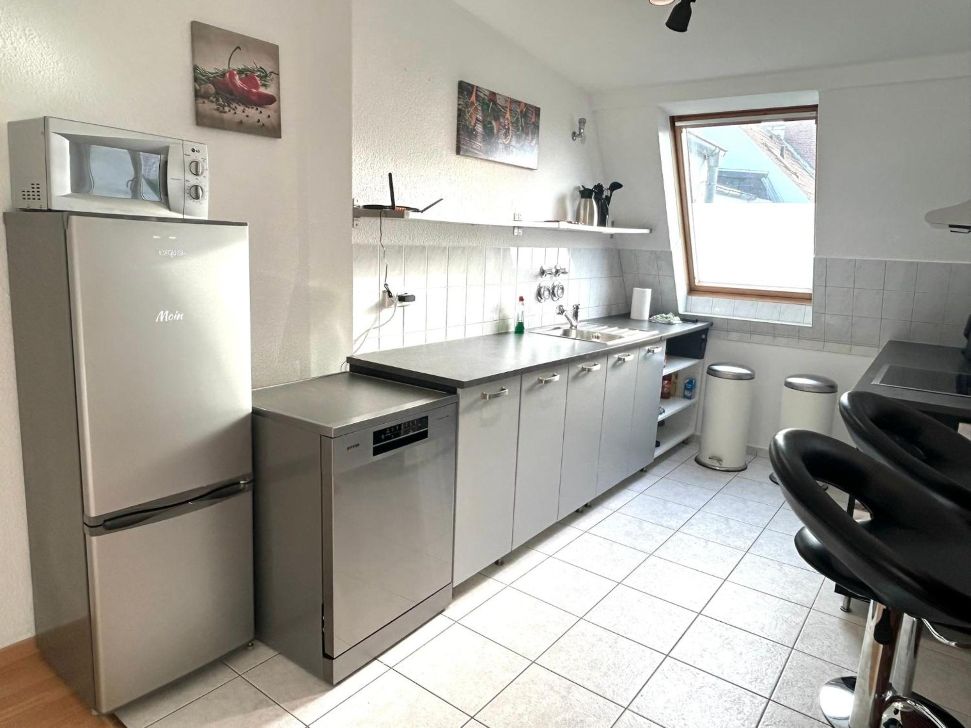 Bhv-3- Und 5-zimmer Mit Terrasse, 24h Self-check-in, Tv, Internet, Disneyplus, Waschmaschine Appartement Bremerhaven